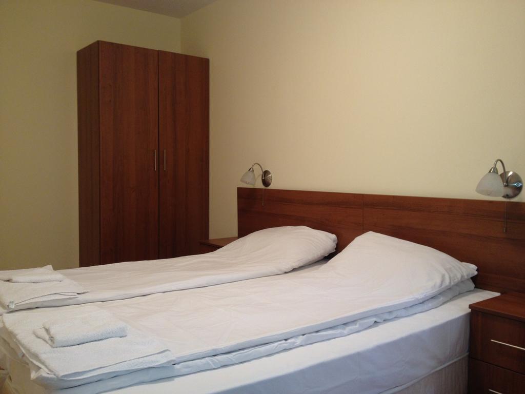 Ski Apartment In Castle Complex Pamporovo Room photo