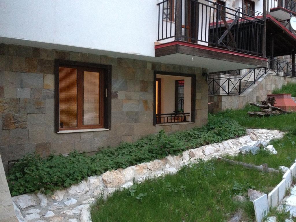 Ski Apartment In Castle Complex Pamporovo Room photo